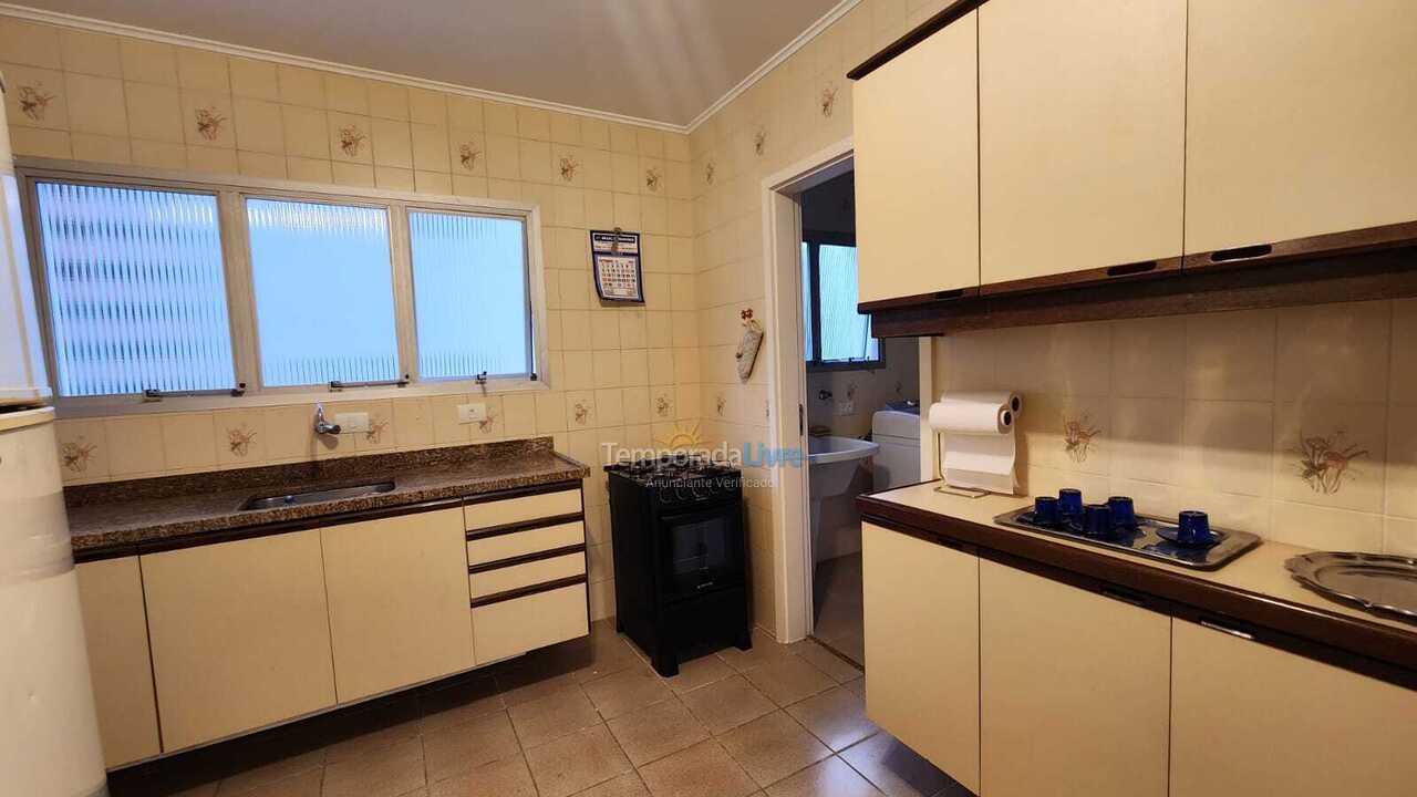 Apartment for vacation rental in Guarujá (Pitangueiras)