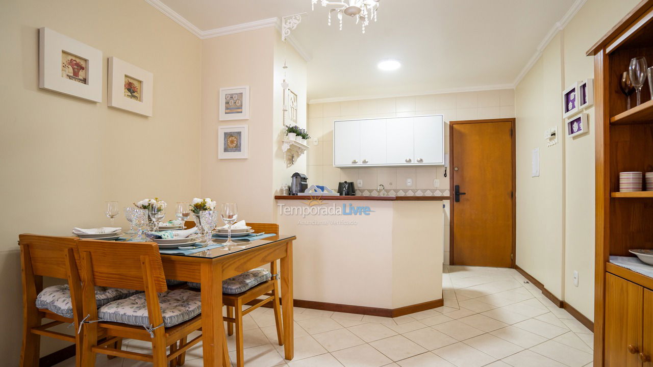Apartamento para aluguel de temporada em Florianópolis (Cachoeira do Bom Jesus)