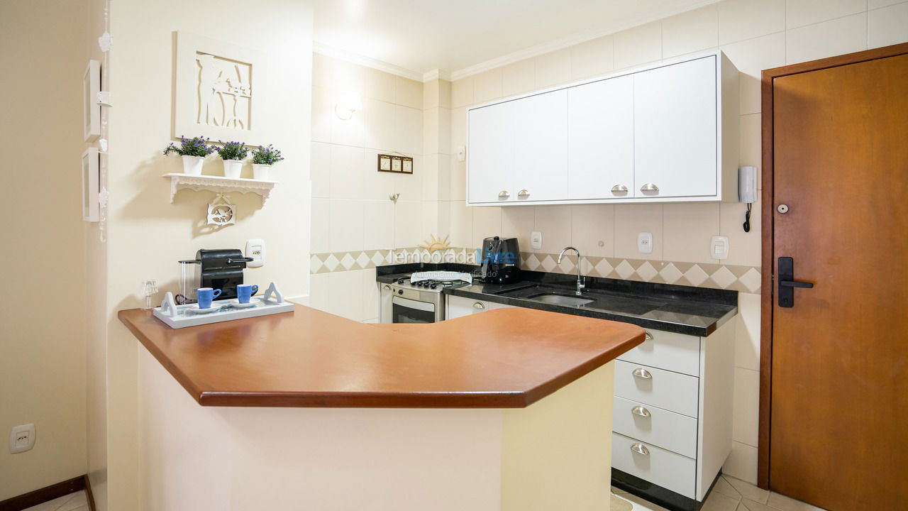 Apartamento para aluguel de temporada em Florianópolis (Cachoeira do Bom Jesus)