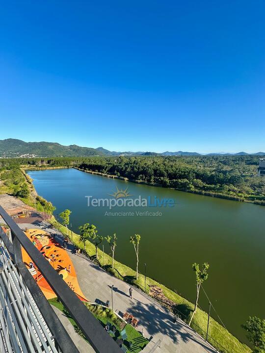 Apartamento para aluguel de temporada em Florianópolis (Cachoeira do Bom Jesus)
