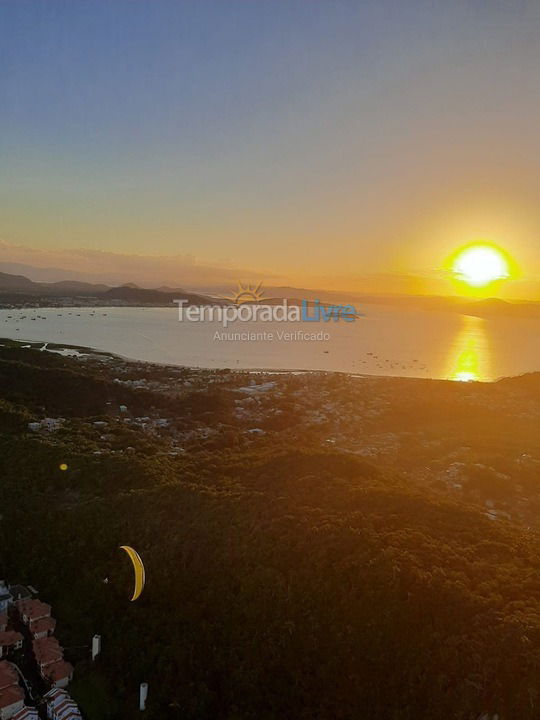 Apartamento para aluguel de temporada em Florianópolis (Cachoeira do Bom Jesus)