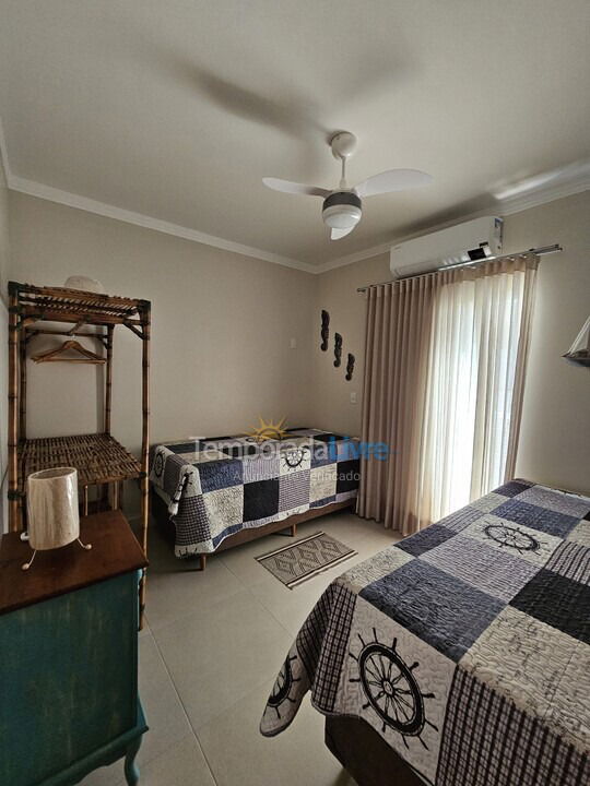 Apartamento para aluguel de temporada em Ubatuba (Itaguá)