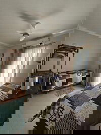 APARTAMENTO ACONCHEGANTE EM UBATUBA