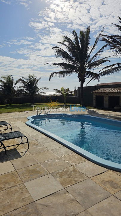 Casa para aluguel de temporada em Beberibe (Morro Branco)