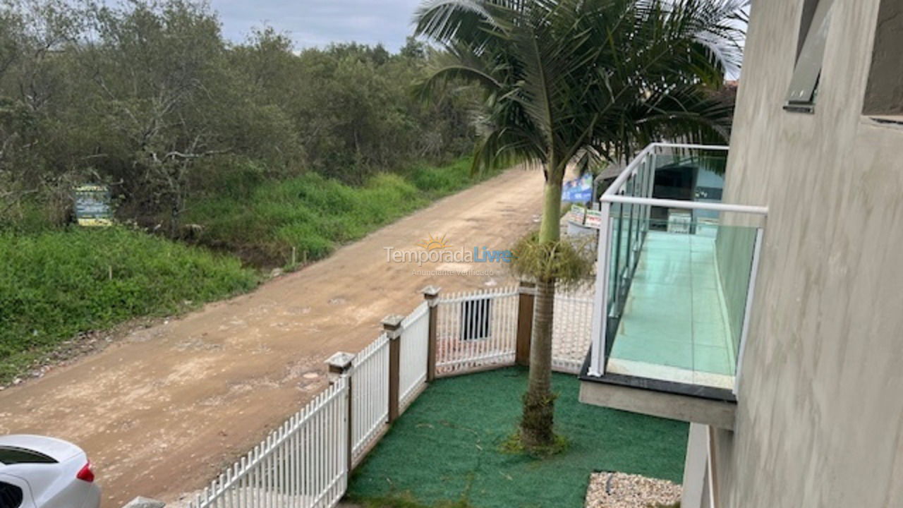 Casa para aluguel de temporada em São Francisco do Sul (Enseada)