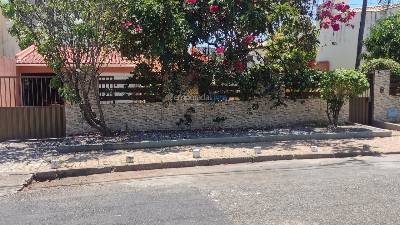 Casa para alquiler de vacaciones em Salvador (Stella Maris)