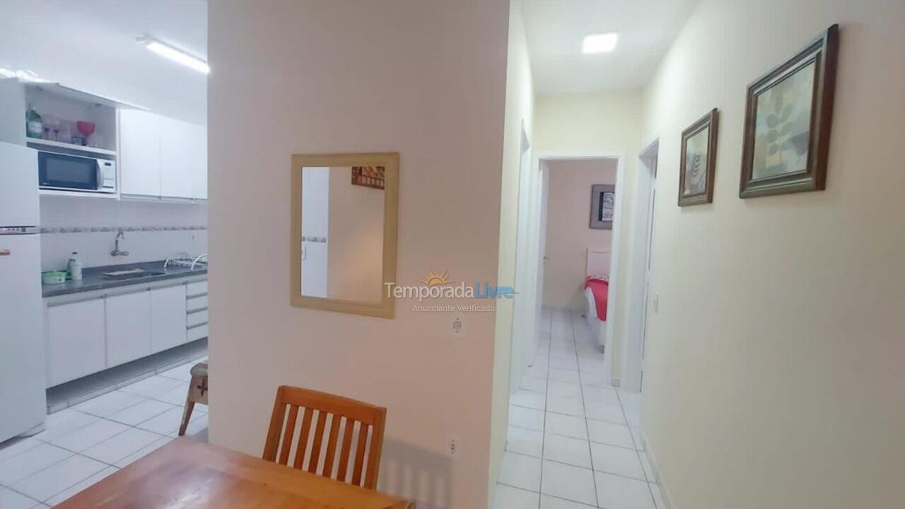 Apartamento para aluguel de temporada em Ubatuba (Praia Grande)