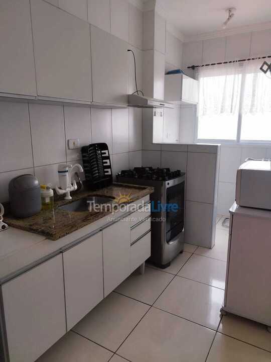 Apartamento para aluguel de temporada em Praia Grande (Maracanã)