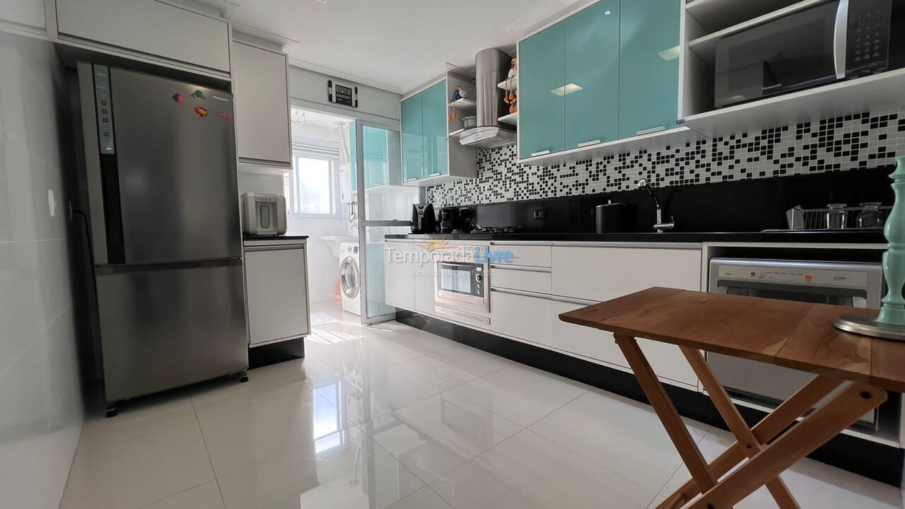 Apartment for vacation rental in Guarujá (Astúrias)