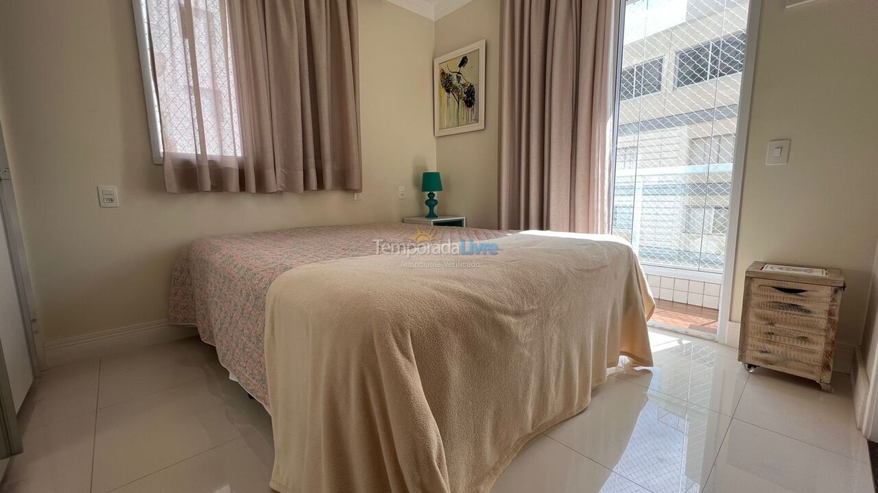 Apartment for vacation rental in Guarujá (Astúrias)