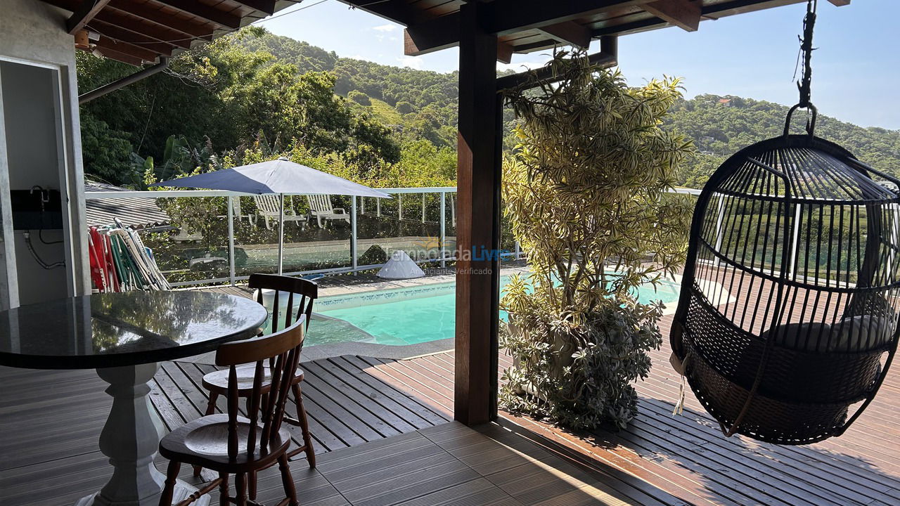 Casa para aluguel de temporada em Florianopolis (Praia dos Ingleses)