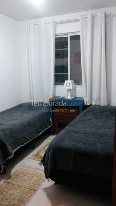 Apartment for vacation rental in Balneário Piçarras (Itacolomi)