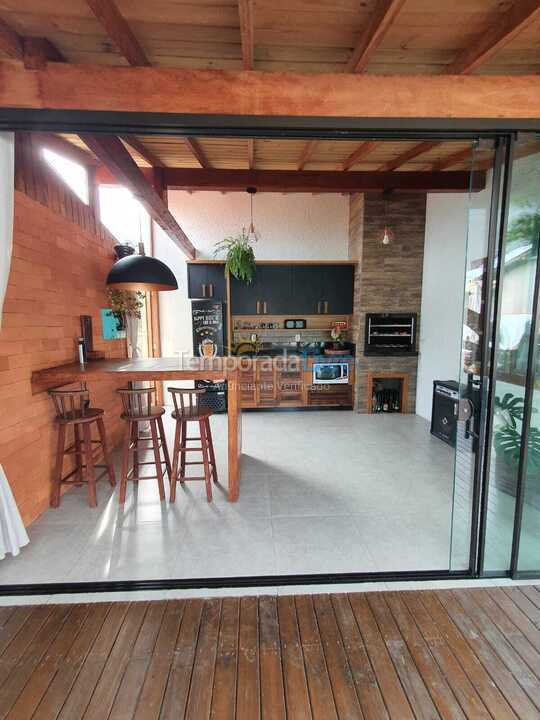 House for vacation rental in Florianopolis (Campeche)