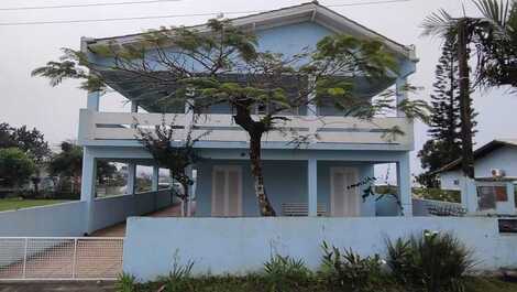 Casa para alquilar en São Francisco do Sul - Ubatuba