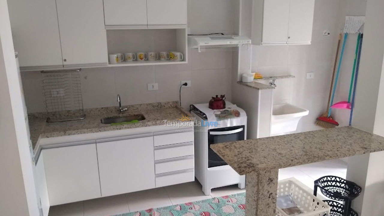 Apartamento para aluguel de temporada em Ubatuba (Praia Grande)