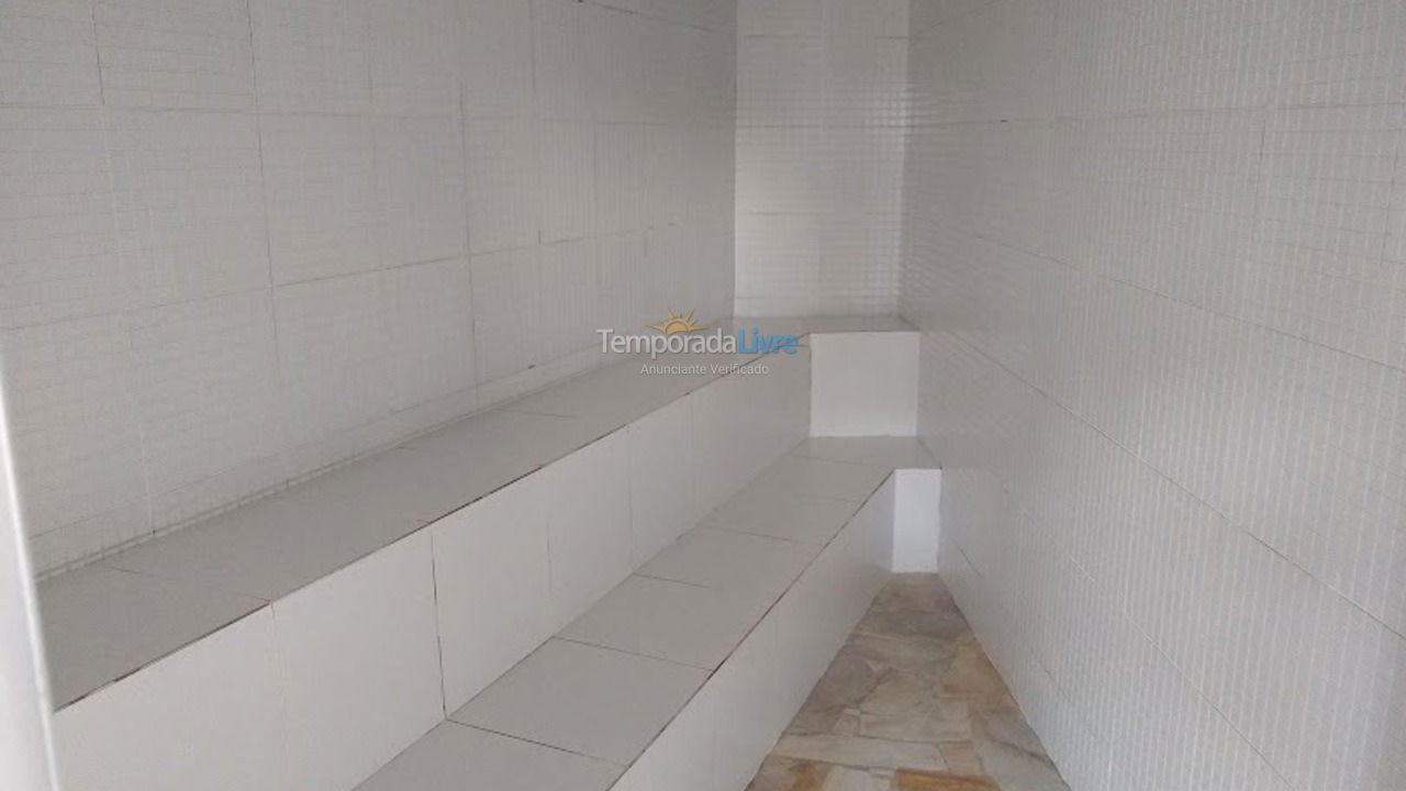 Apartamento para aluguel de temporada em Ubatuba (Praia Grande)