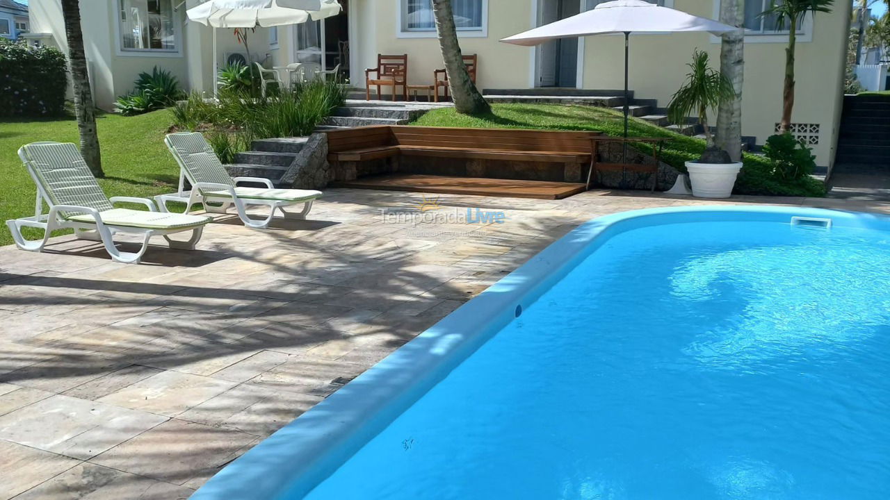 Casa para alquiler de vacaciones em Florianopolis (Jurerê Internacional)