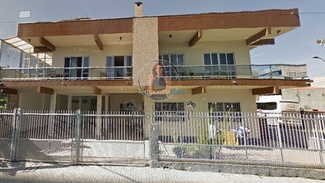 Casa para alquiler de vacaciones em Itapema (Centro)