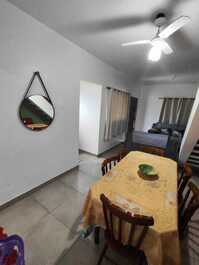 Want to escape the hustle and bustle of the city? Cozy townhouse in Itamambuca