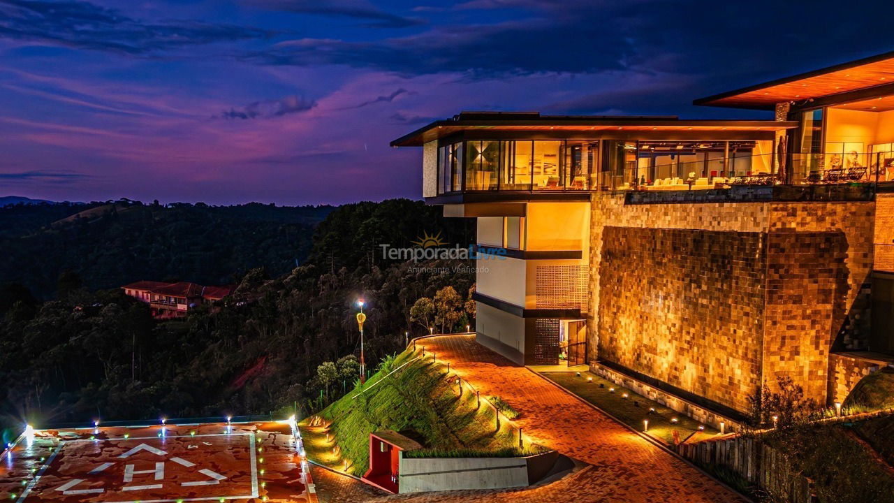 Casa para aluguel de temporada em Campos do Jordão (Horto Florestal)