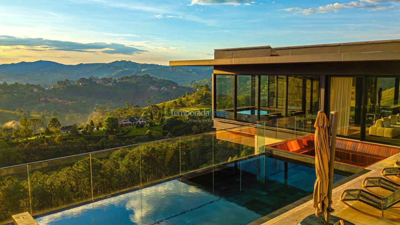 Casa para aluguel de temporada em Campos do Jordão (Horto Florestal)