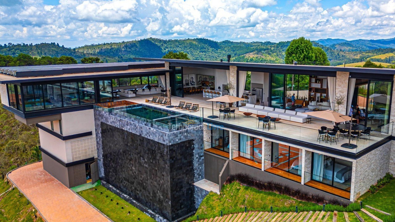 Casa para aluguel de temporada em Campos do Jordão (Horto Florestal)