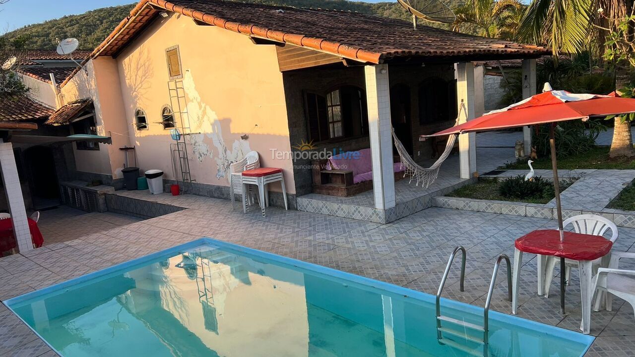 Casa para alquiler de vacaciones em Cabo Frio (Peró)