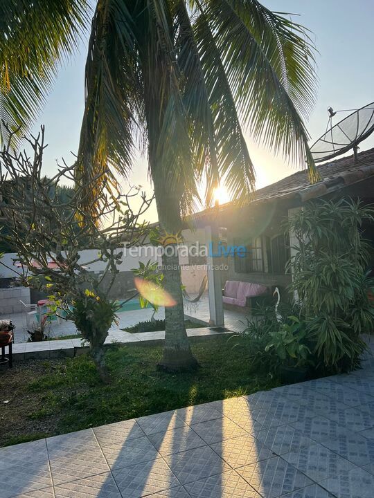 Casa para alquiler de vacaciones em Cabo Frio (Peró)