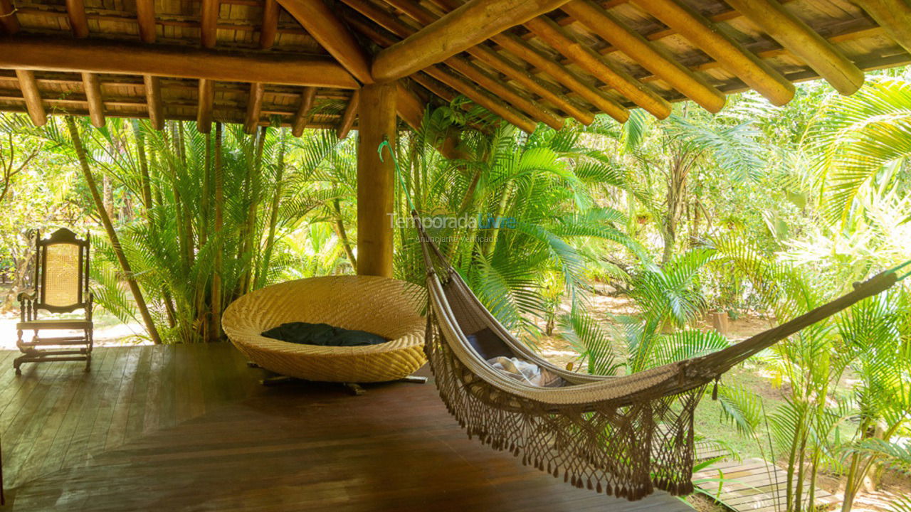 Casa para aluguel de temporada em Mata de São João (Praia do Forte)