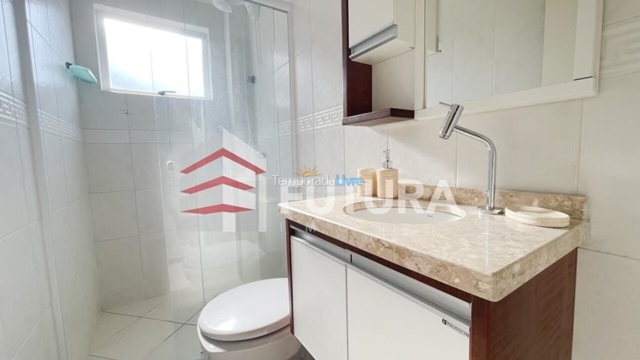 Apartamento para alquiler de vacaciones em Bombinhas (Praia de Bombas)