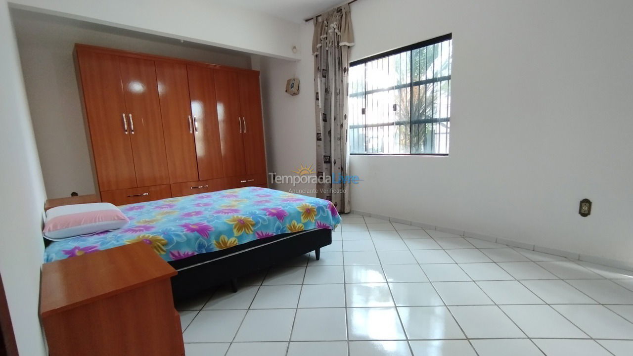 House for vacation rental in Navegantes (Centro)