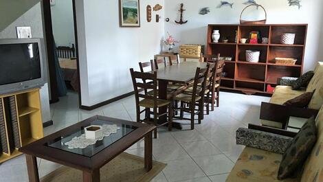 HOUSE WITH 4 BEDROOMS, WITH AIR CONDITIONING, 80 METERS FROM THE SEA IN CANTO G.