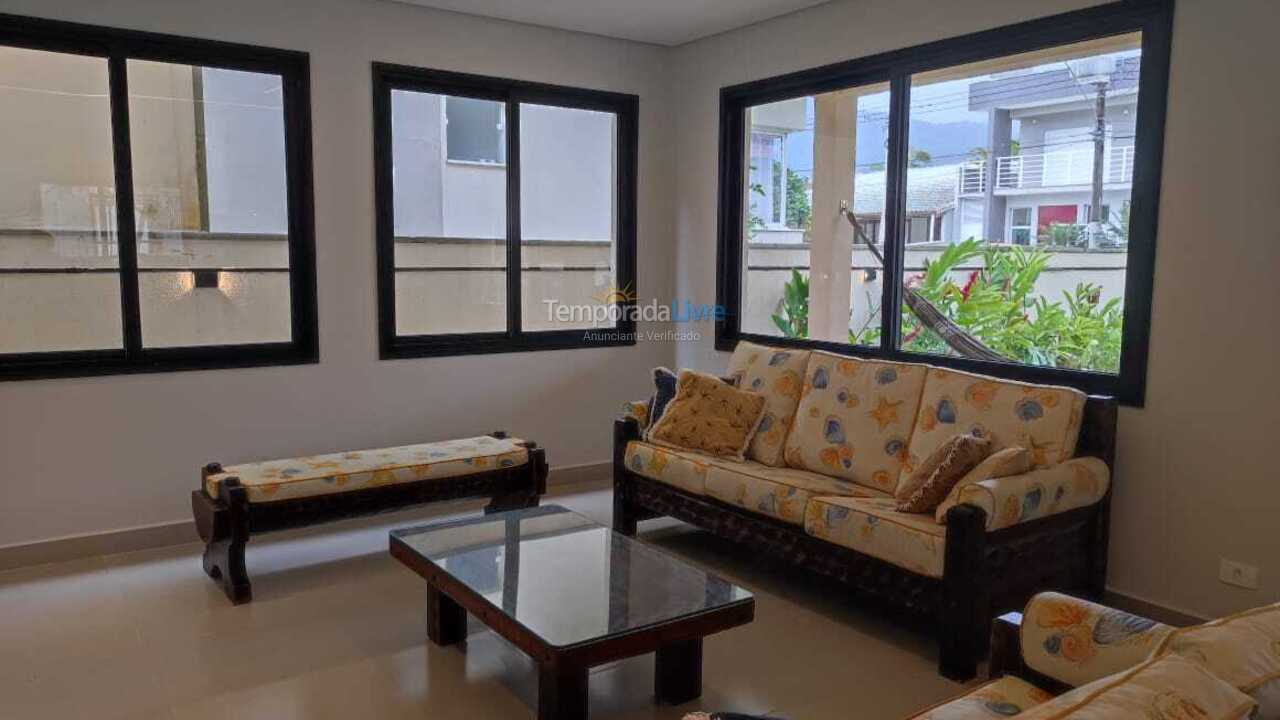 Casa para alquiler de vacaciones em Ubatuba (Lagoinha)