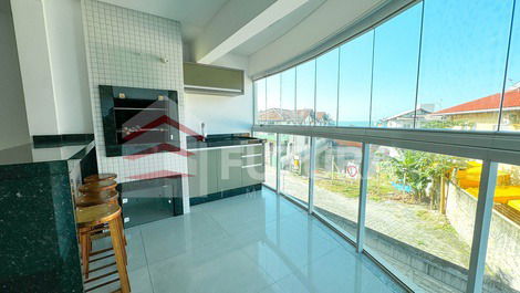 Apartment 30 meters from the sea for vacation