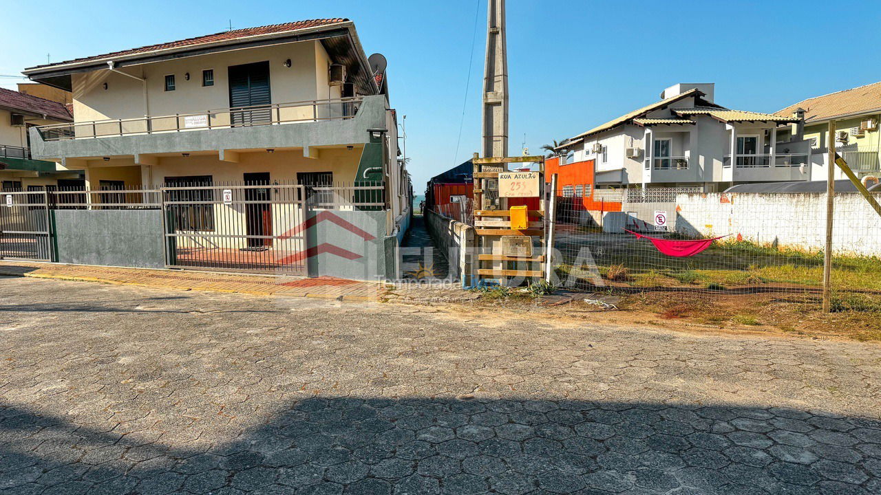 Casa para alquiler de vacaciones em Bombinhas (Praia de Bombas)