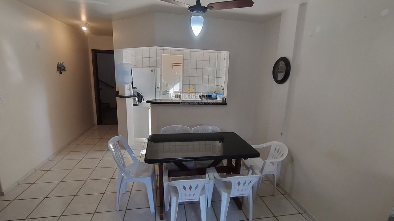 Apartamento para aluguel de temporada em Itapema (Meia Praia)