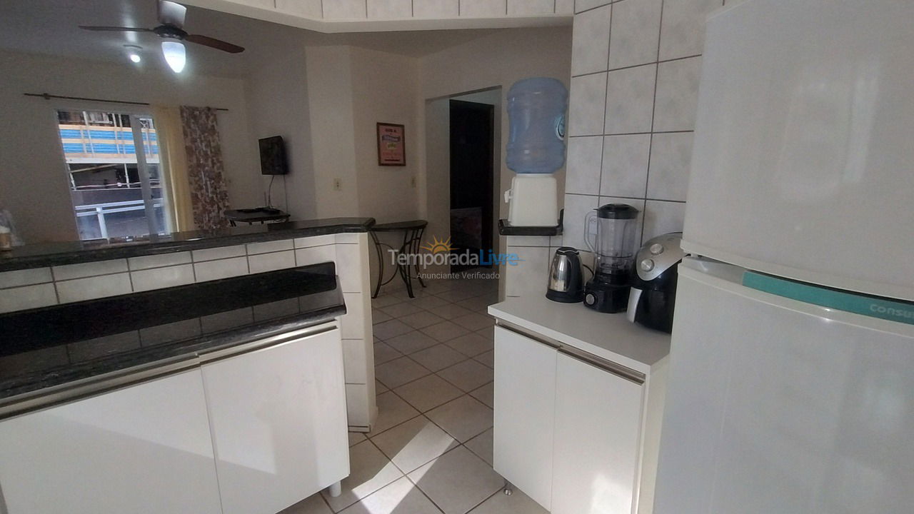 Apartment for vacation rental in Itapema (Meia Praia)