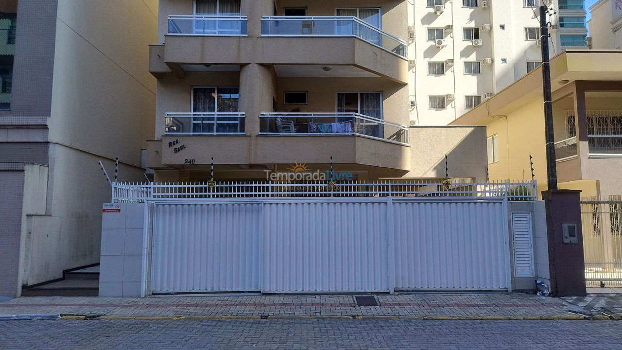 Apartment for vacation rental in Itapema (Meia Praia)