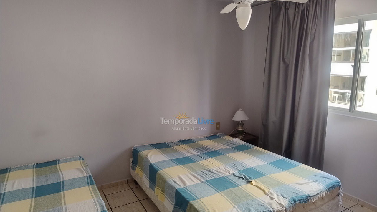 Apartamento para aluguel de temporada em Itapema (Meia Praia)