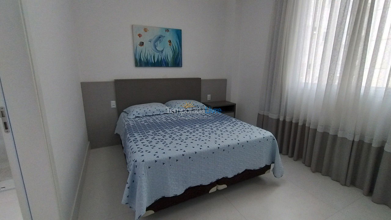 Apartment for vacation rental in Itapema (Meia Praia)