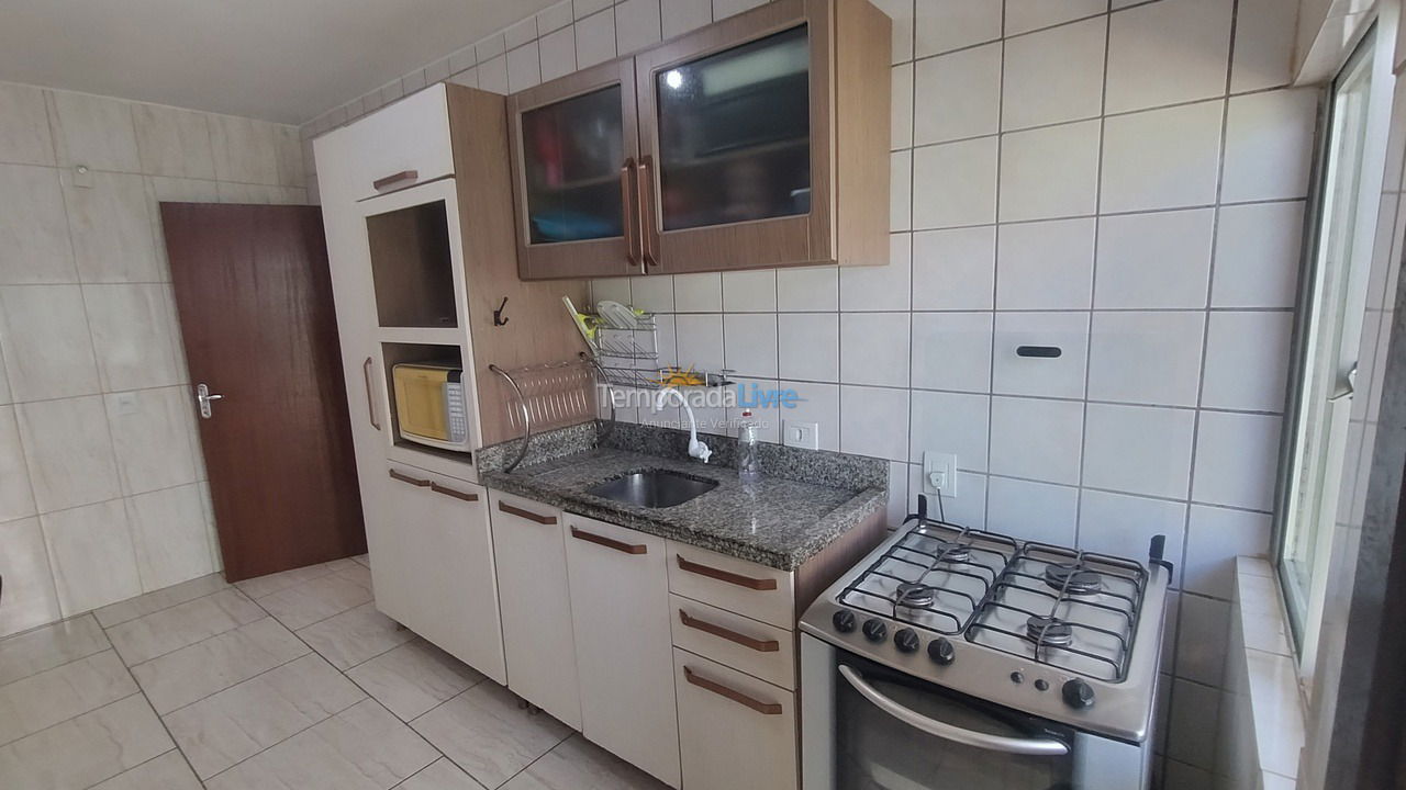 Apartamento para alquiler de vacaciones em Itapema (Meia Praia)