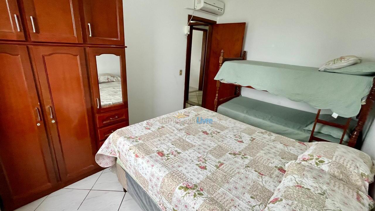 Apartamento para alquiler de vacaciones em Itapema (Meia Praia)