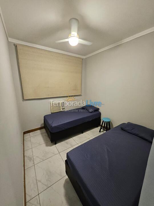 Apartamento para alquiler de vacaciones em Guarujá (Jardim Las Palmas)