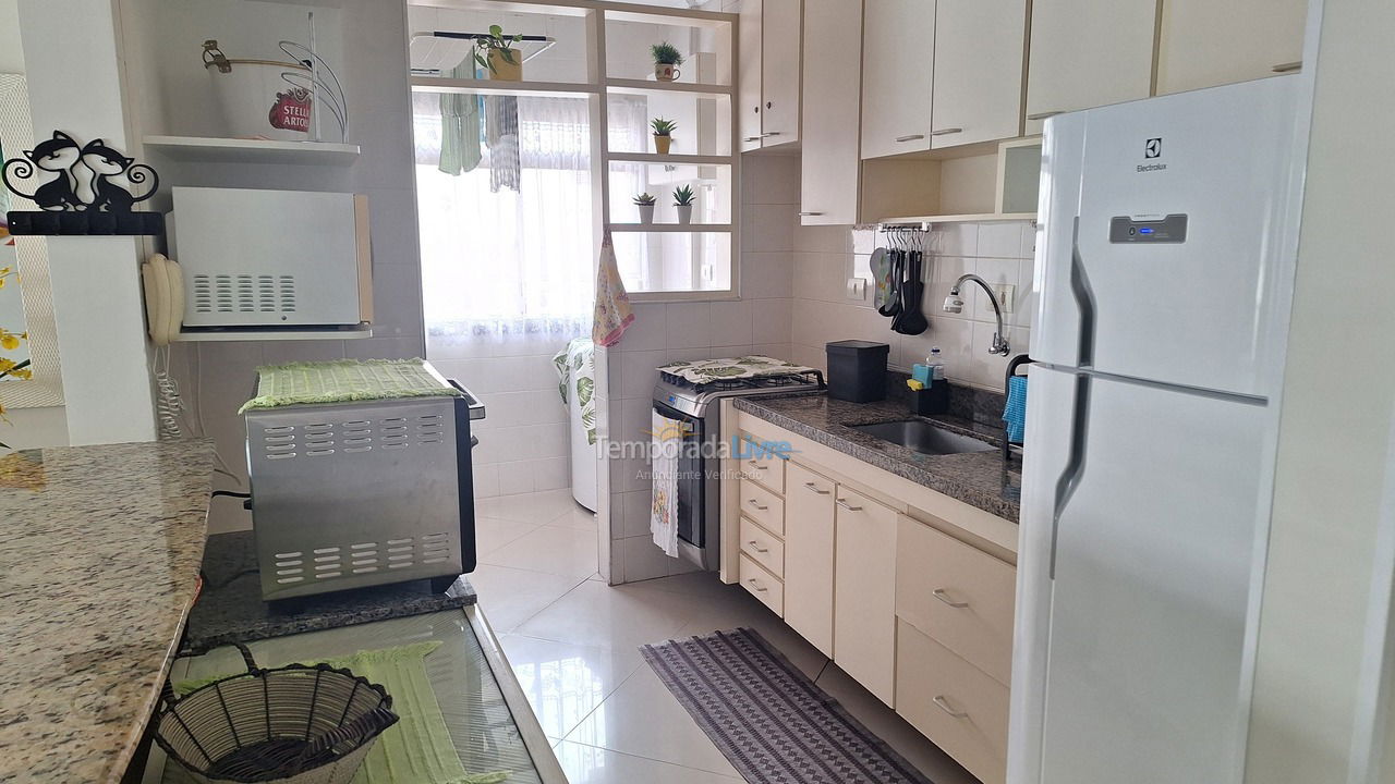 Apartment for vacation rental in Guarujá (Enseada)