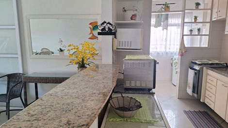 BEAUTIFUL APARTMENT ON ENSEADA BEACH - GUARUJA