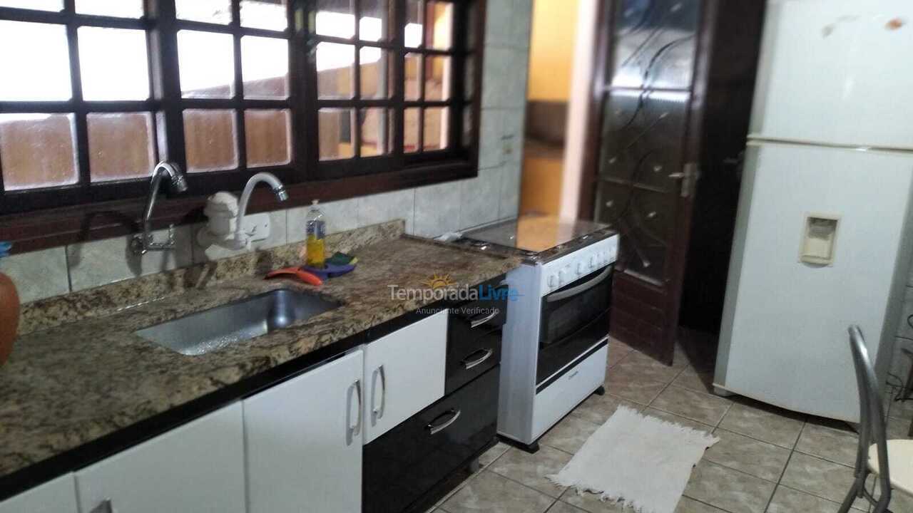 Granja para alquiler de vacaciones em Atibaia (Portão)