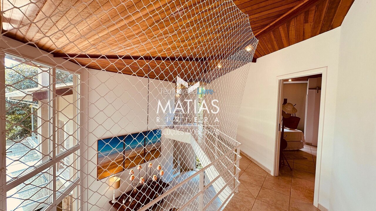 Casa para aluguel de temporada em Guarujá (Condomínio Jardim Iporanga)