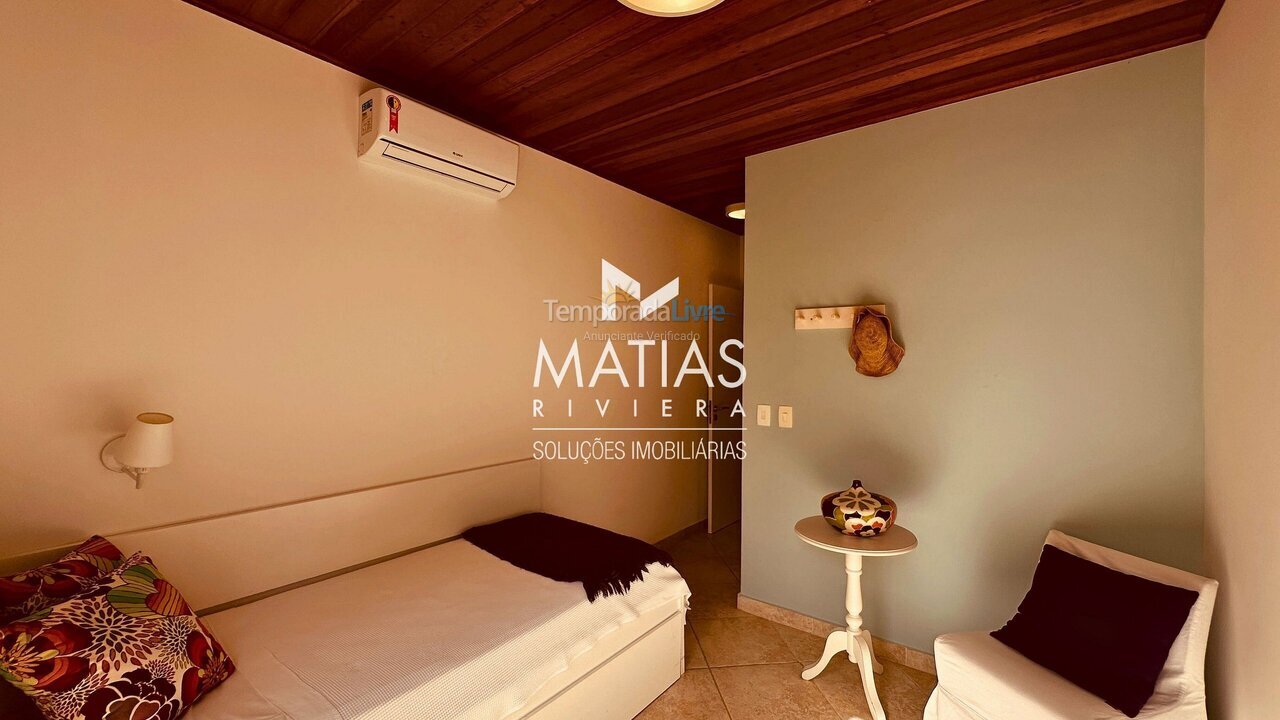 Casa para aluguel de temporada em Guarujá (Condomínio Jardim Iporanga)