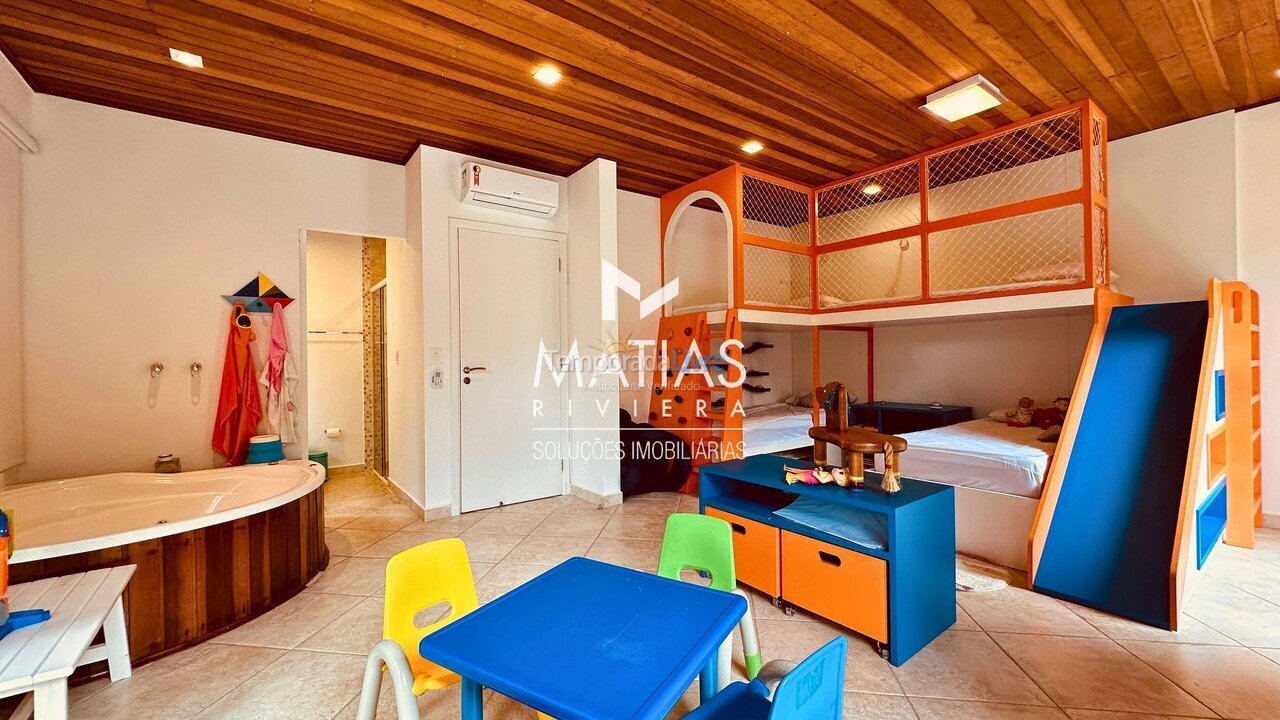 Casa para aluguel de temporada em Guarujá (Condomínio Jardim Iporanga)