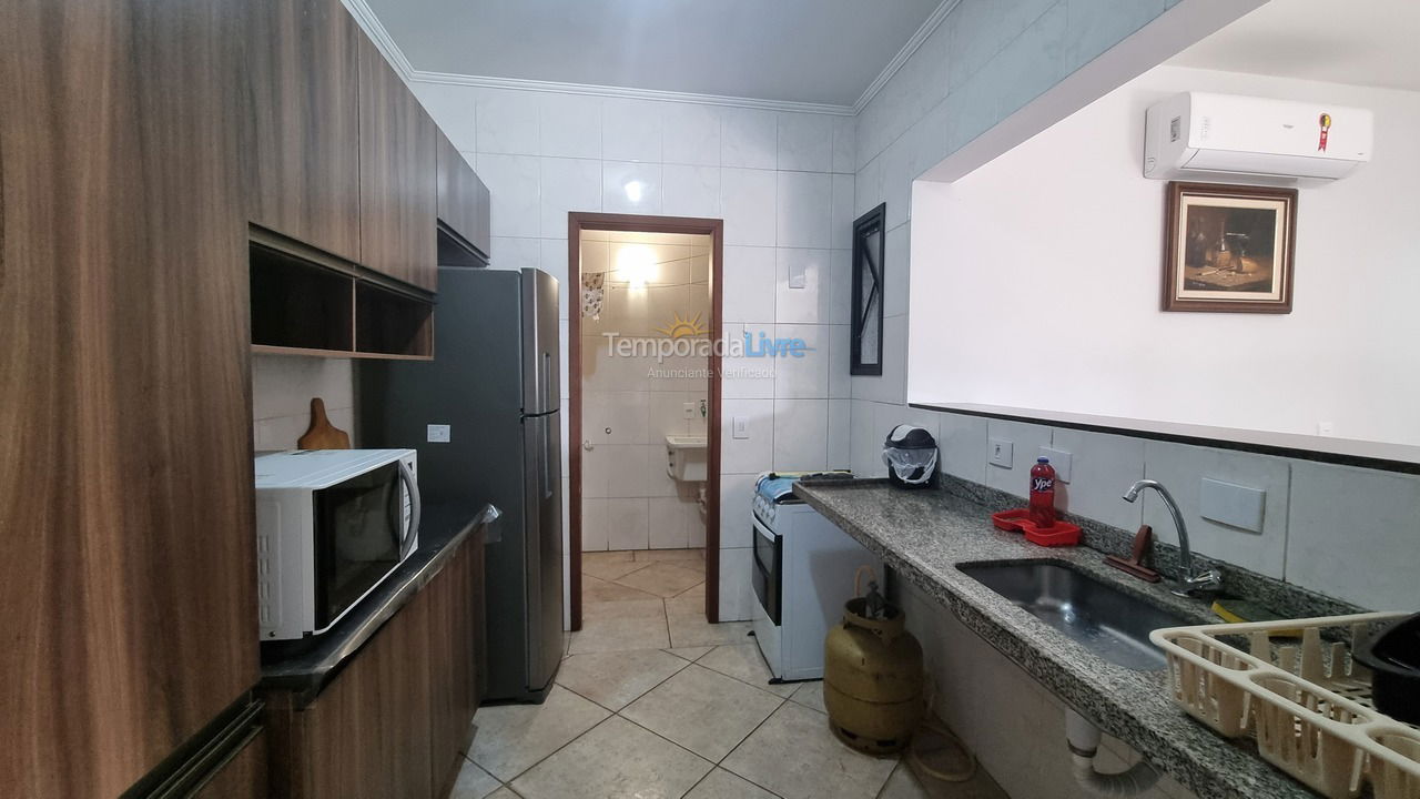 Apartamento para aluguel de temporada em Guarujá (Enseada)